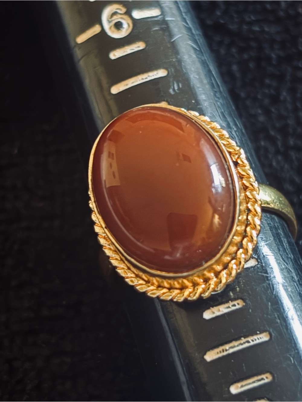 925 Gold-Tone Carnelian Oval Statement Ring - Brown Size 7 Adjustable